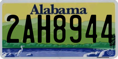 AL license plate 2AH8944