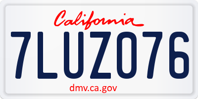 CA license plate 7LUZ076