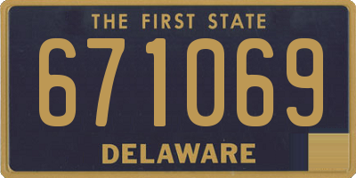 DE license plate 671069