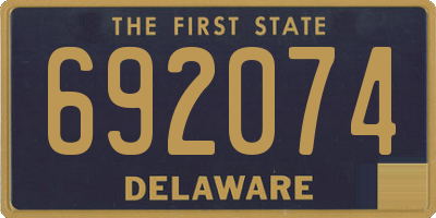DE license plate 692074