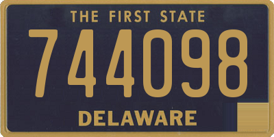 DE license plate 744098