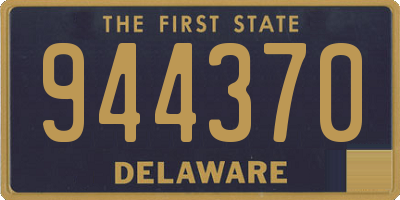 DE license plate 944370