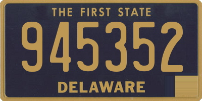 DE license plate 945352