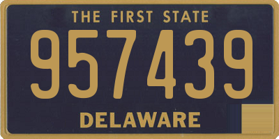 DE license plate 957439