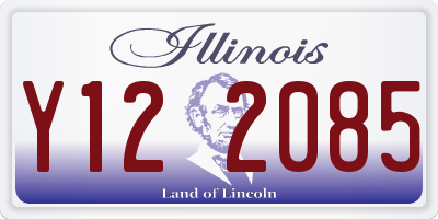 IL license plate Y122085