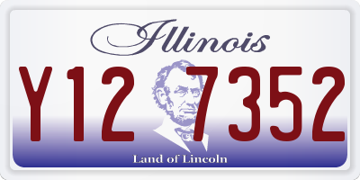 IL license plate Y127352