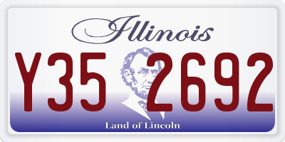 IL license plate Y352692