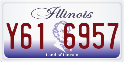 IL license plate Y616957