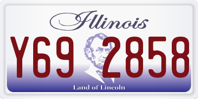 IL license plate Y692858