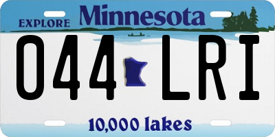 MN license plate 044LRI