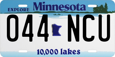 MN license plate 044NCU