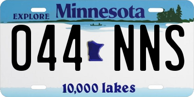 MN license plate 044NNS