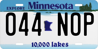 MN license plate 044NOP