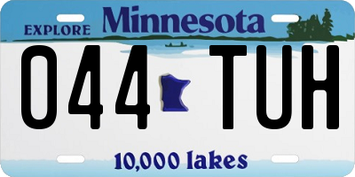 MN license plate 044TUH
