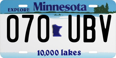 MN license plate 070UBV