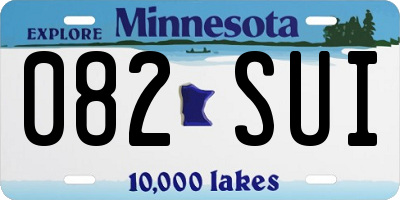 MN license plate 082SUI