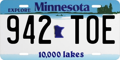 MN license plate 942TOE