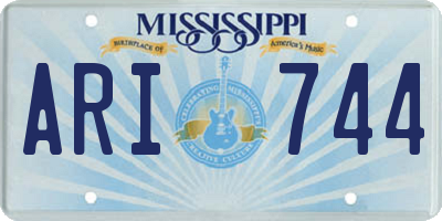 MS license plate ARI744