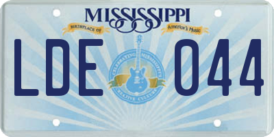 MS license plate LDE044