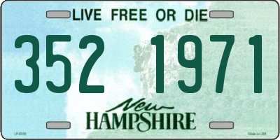 NH license plate 3521971