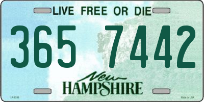 NH license plate 3657442