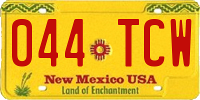 NM license plate 044TCW