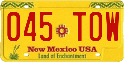 NM license plate 045TOW