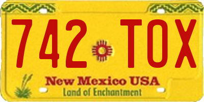NM license plate 742TOX