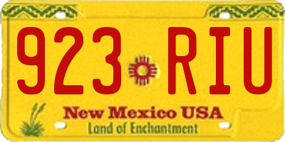NM license plate 923RIU