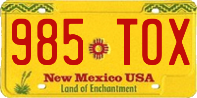 NM license plate 985TOX