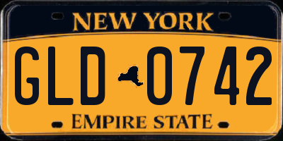 NY license plate GLD0742