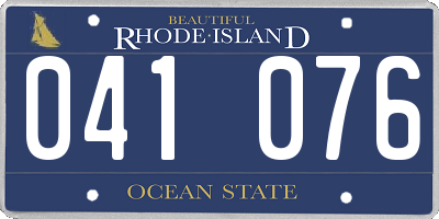 RI license plate 041076