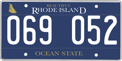 RI license plate 069052