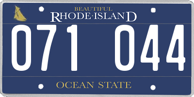 RI license plate 071044