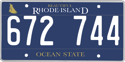 RI license plate 672744