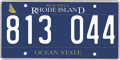 RI license plate 813044