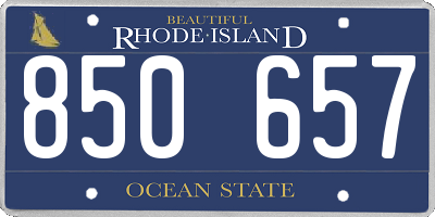 RI license plate 850657