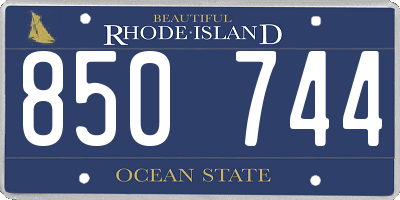 RI license plate 850744