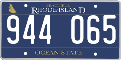 RI license plate 944065