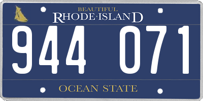 RI license plate 944071