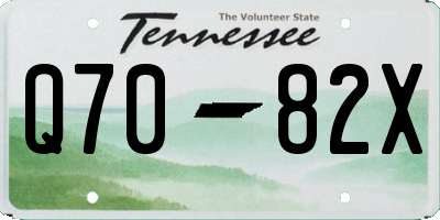 TN license plate Q7082X