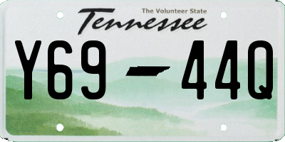 TN license plate Y6944Q