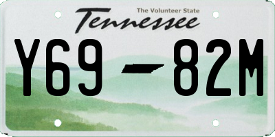 TN license plate Y6982M